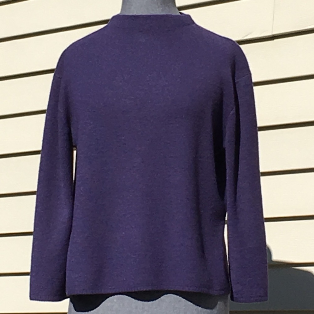 Kenneth Cole Knit Sweater NEW WITHOUT TAGS!